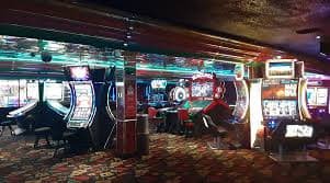 Filipino players enjoying mobile sports and casino games on playph